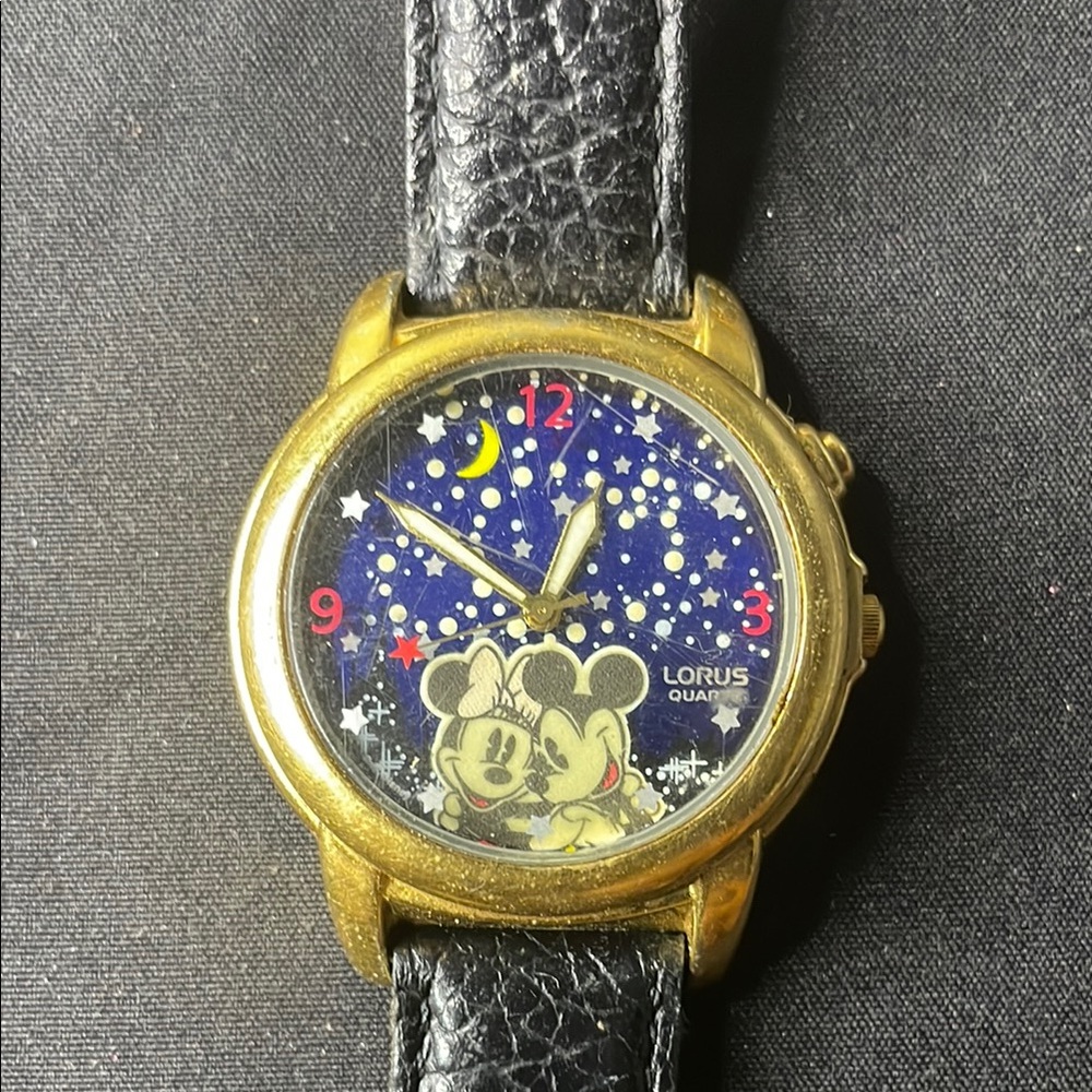 Lorus Gold and Black vintage Mickey Mouse Watch (0013)